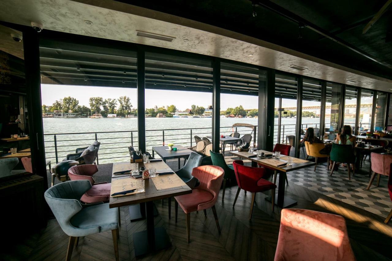 Flow Beograd Bagian luar foto