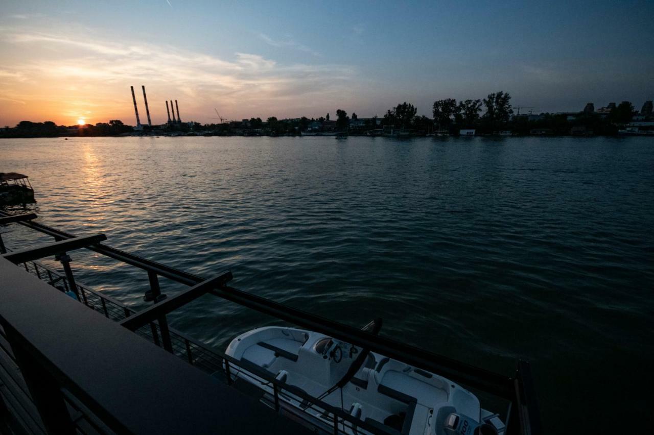 Flow Beograd Bagian luar foto